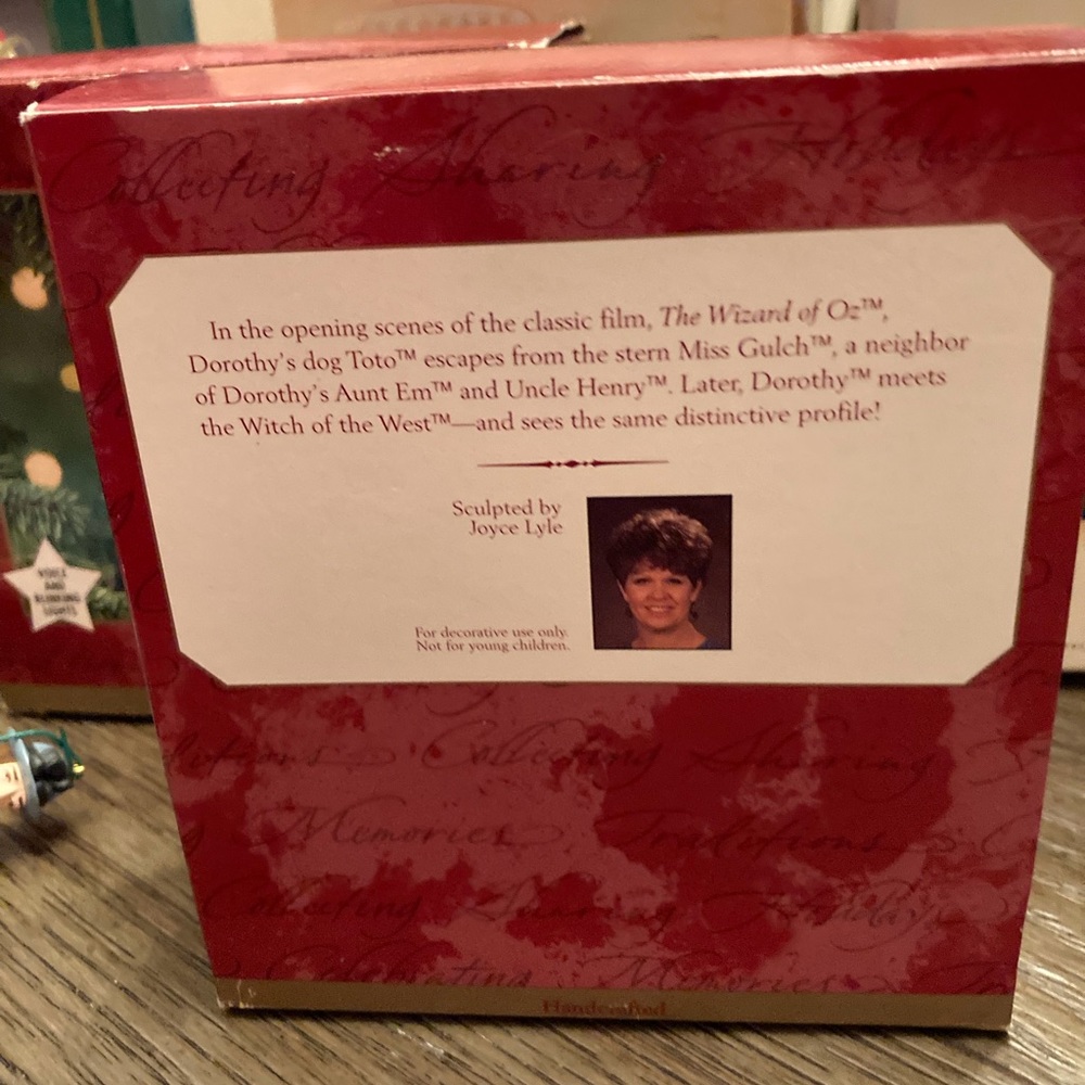 Hallmark - Picture 3 of 6